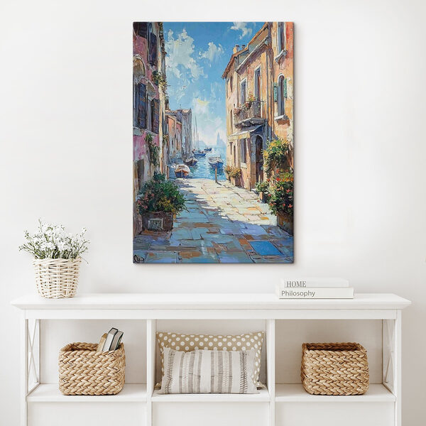 Schilderij van een straat met boten en gebouwen Schilderij van een straat met boten en gebouwen