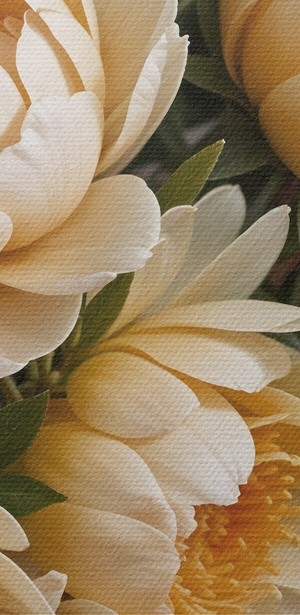 Groep bloemen op een tafel Groep bloemen op een tafel