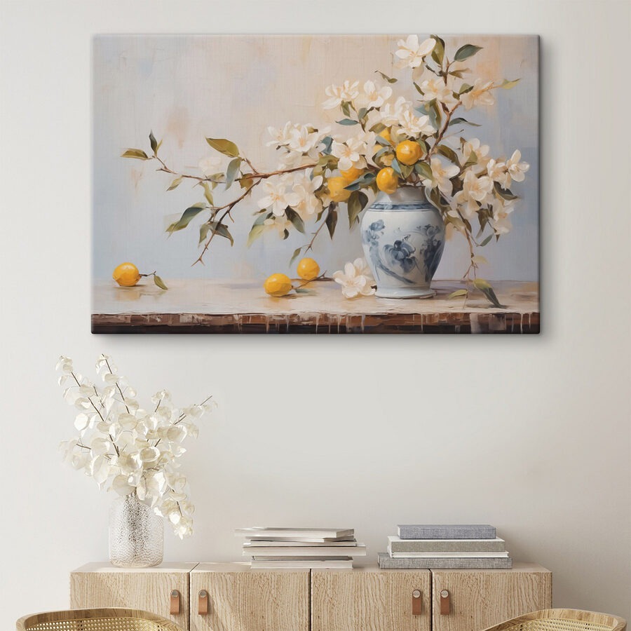 Canvas Schilderijen Schilderij van een vaas met bloemen en citroenen