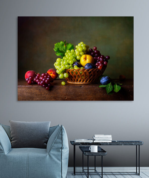 Fruitmand op tafel Fruitmand op tafel