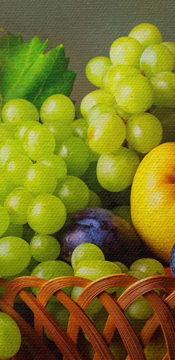 Fruitmand op tafel Fruitmand op tafel