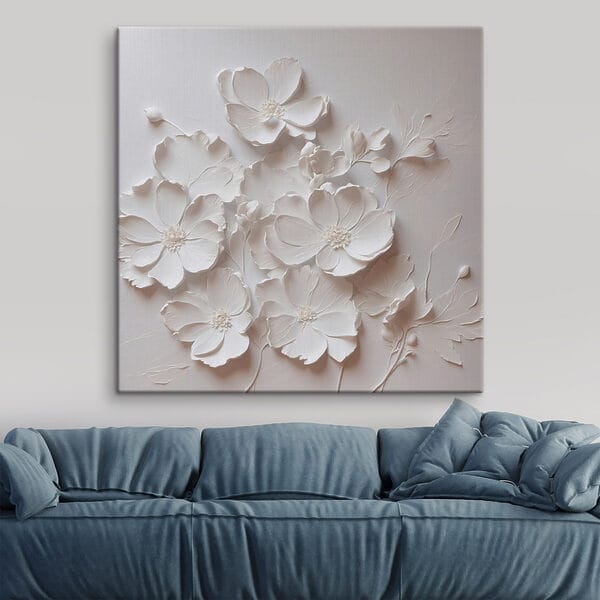 Witte bloem op een wit oppervlak Witte bloem op een wit oppervlak