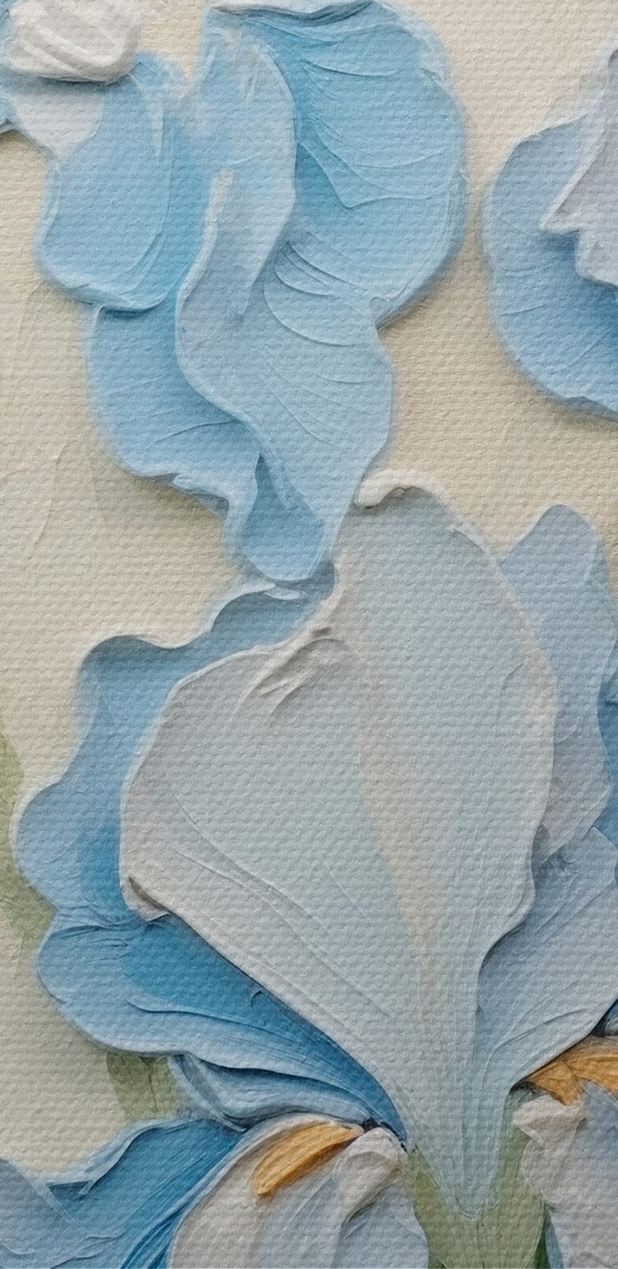 Schilderij van bloemen op een muur