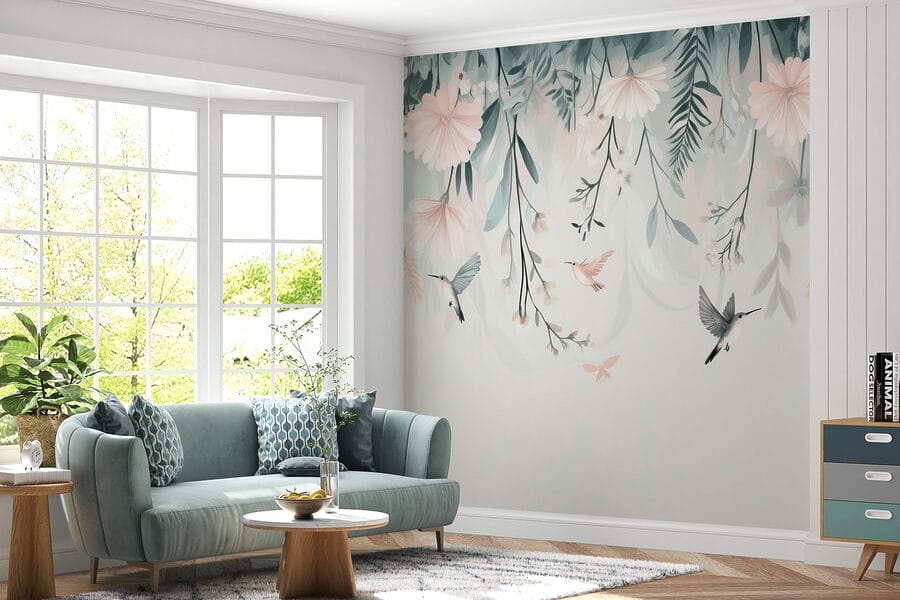 Vogel vliegt over bloemen