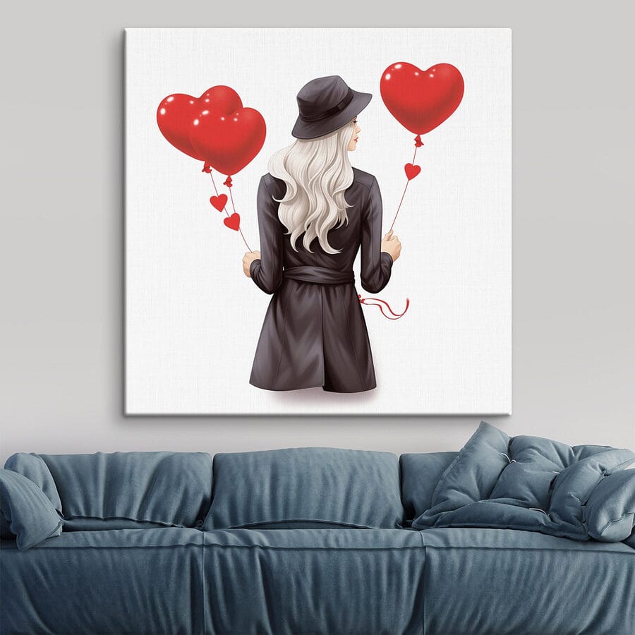 Vrouw met hartvormige ballon