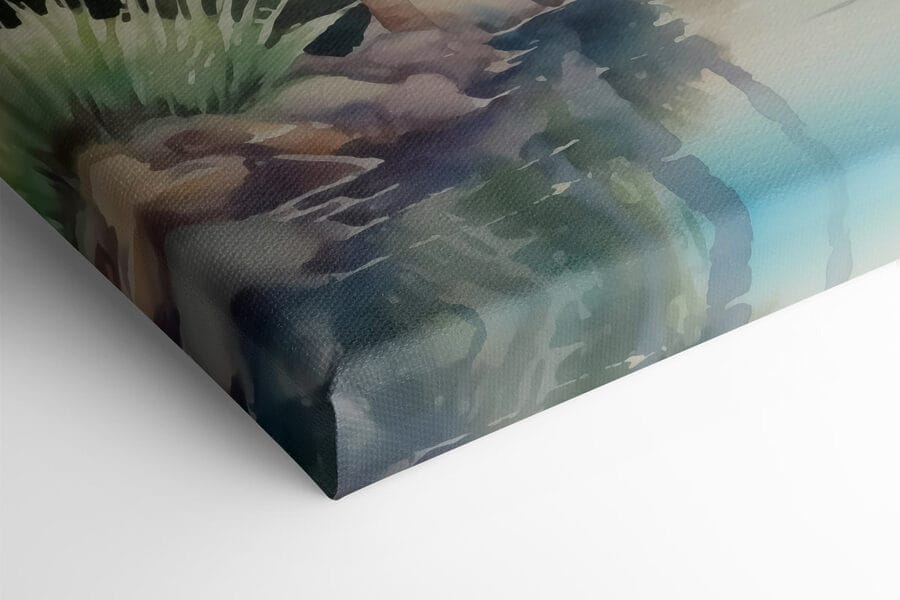 Water met palmbomen en rotsen