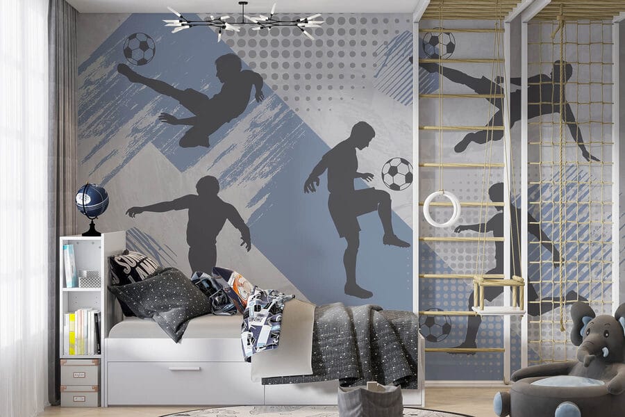 Groep mannen aan het voetballen