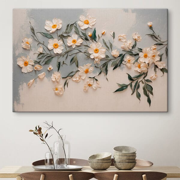 Witte bloemen en groene bladeren Witte bloemen en groene bladeren