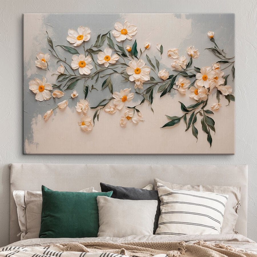 Witte bloemen en groene bladeren Witte bloemen en groene bladeren