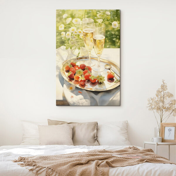 Dienblad met champagne en aardbeien Dienblad met champagne en aardbeien