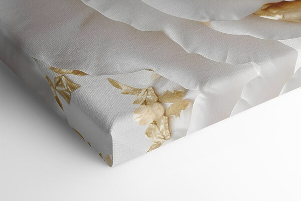 Exquisite floral artistry in white and gold