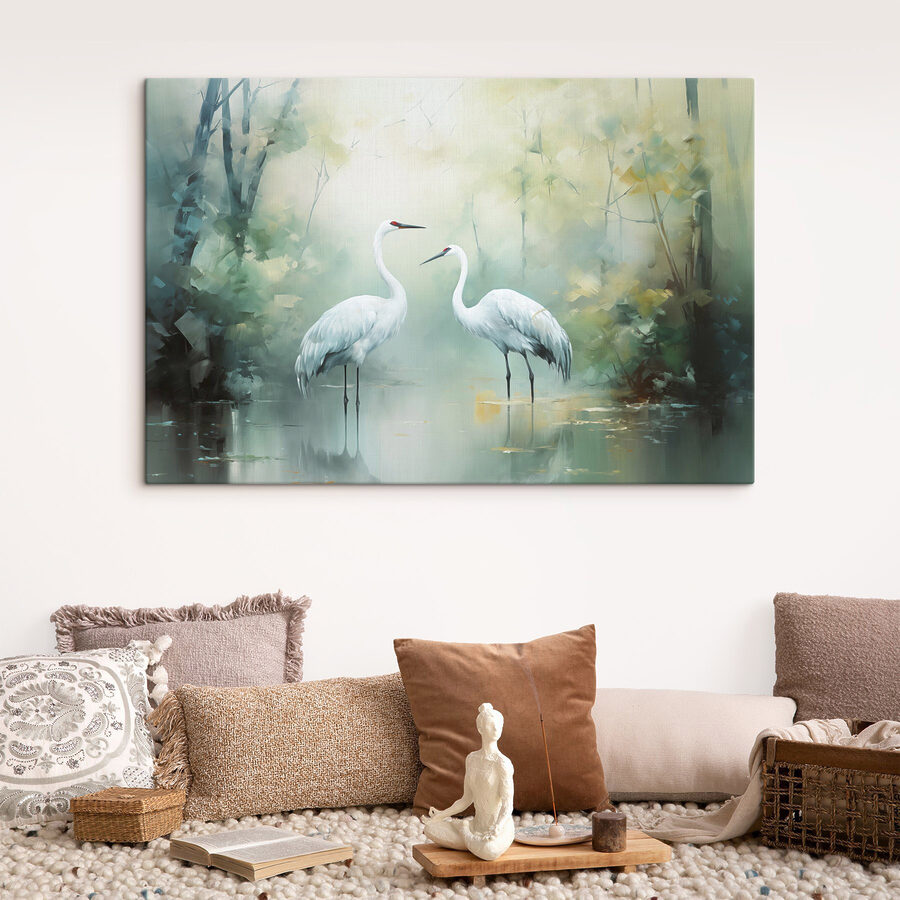 Paar witte vogels in een vijver