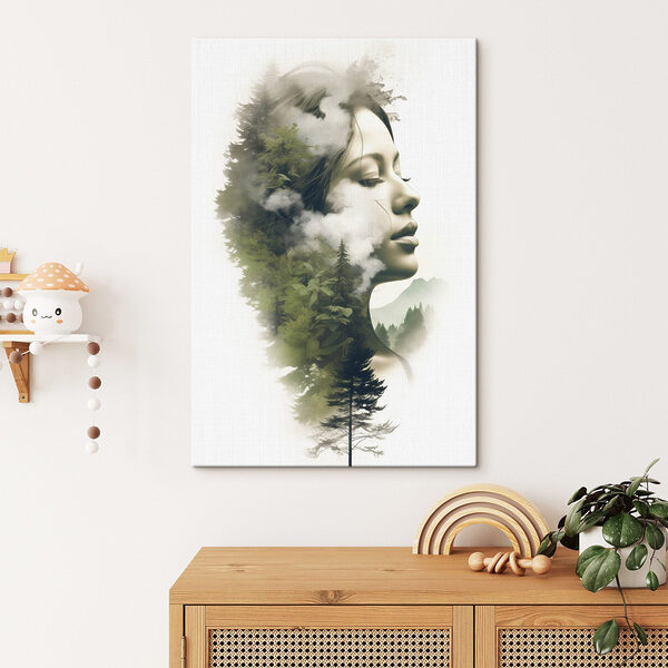 Vrouw’s gezicht met wolken en bomen Vrouw’s gezicht met wolken en bomen
