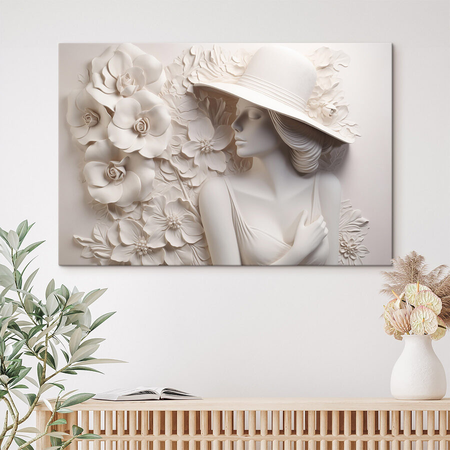 Beeld van een vrouw met hoed