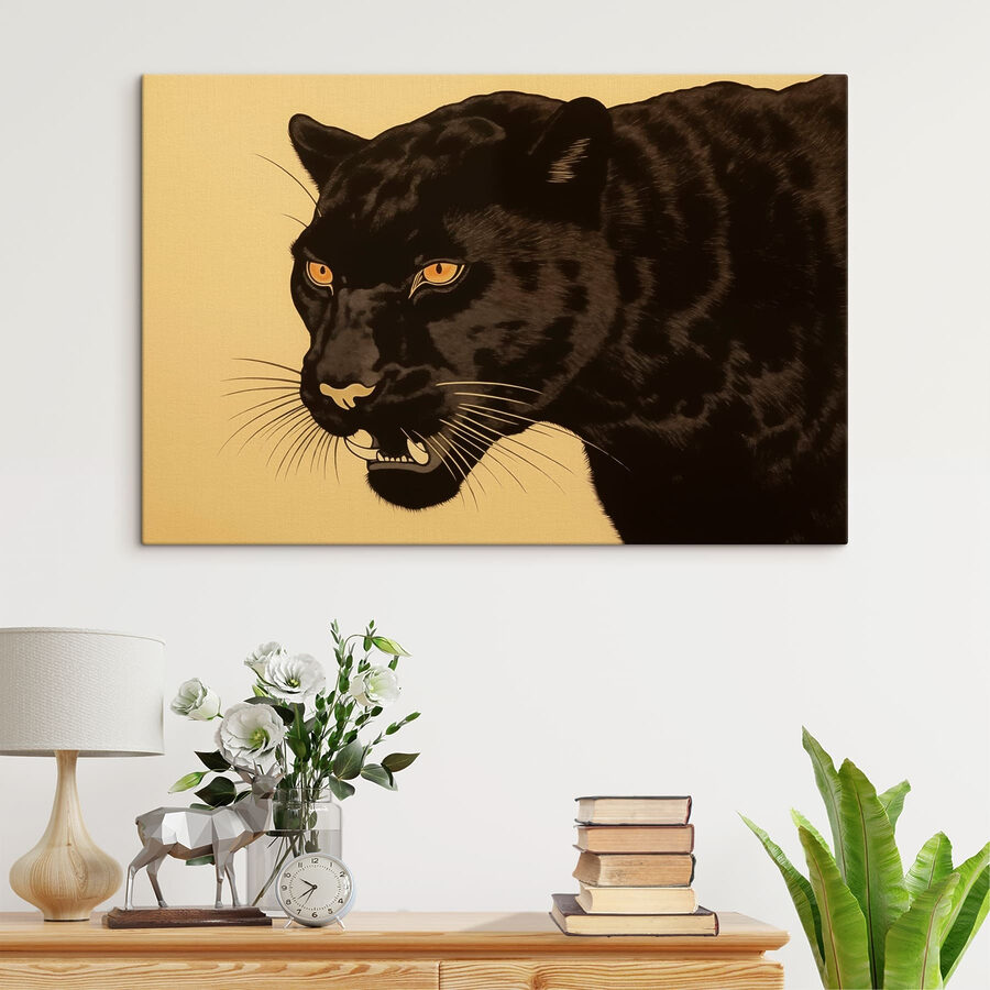 Zwarte panter met gele ogen