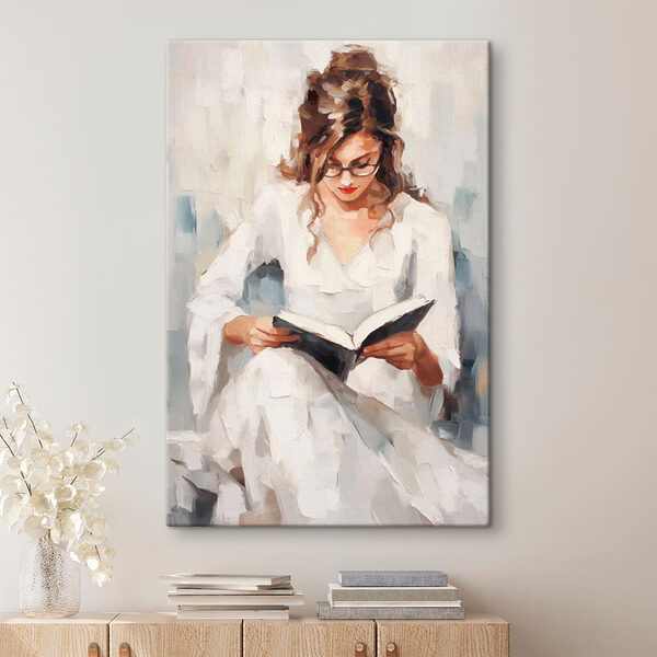 Vrouw leest een boek Vrouw leest een boek