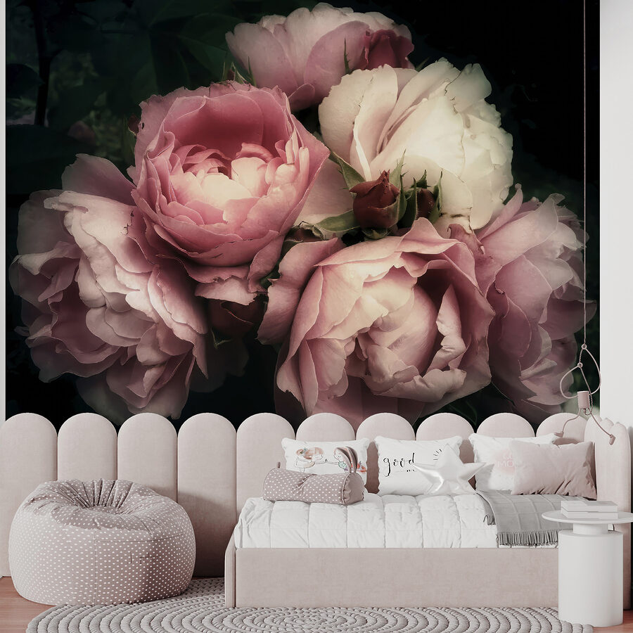 Groep roze en witte rozen