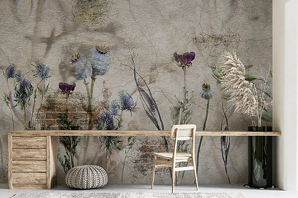Muur met bloemen en een bakstenen muur Muur met bloemen en een bakstenen muur