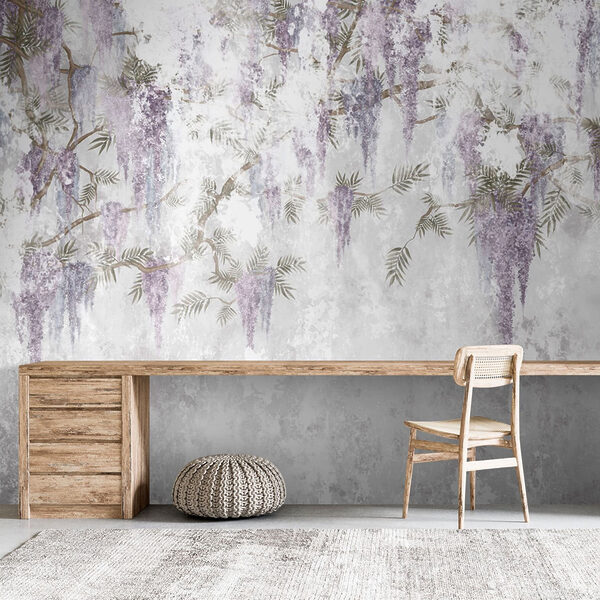 Witte muur met paarse bloemen Witte muur met paarse bloemen
