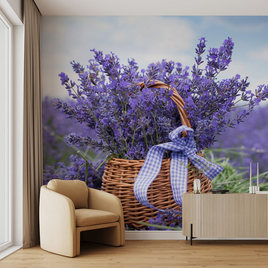 Fotobehang Mand met paarse bloemen - Afbeelding 4