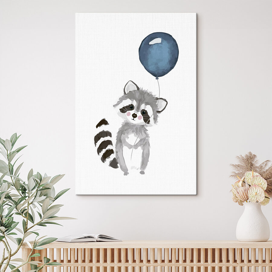 Een wasbeer met een ballon