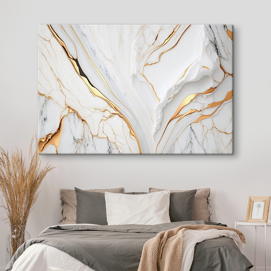 Elegant marmer met amberkleurige wervelingen. Elegant marmer met amberkleurige wervelingen.