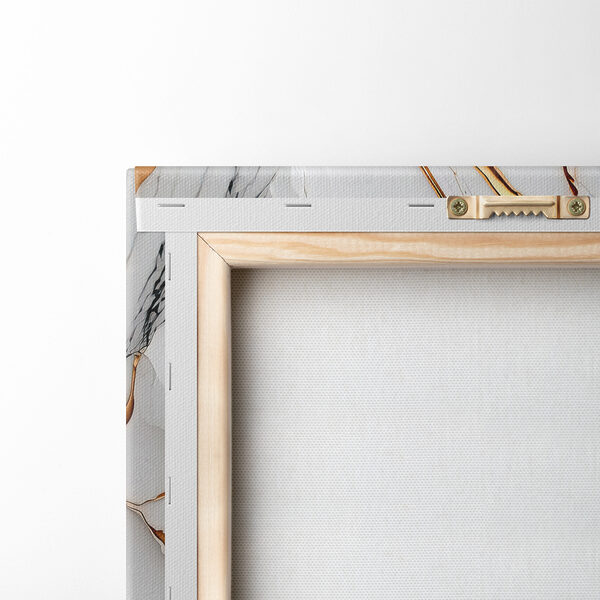 Elegant marmer met amberkleurige wervelingen. Elegant marmer met amberkleurige wervelingen.