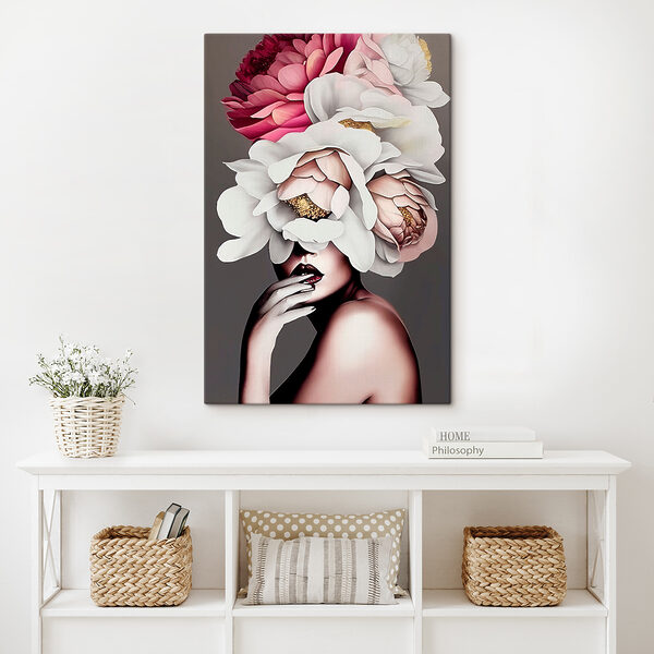 Een vrouw met bloemen op haar hoofd Een vrouw met bloemen op haar hoofd