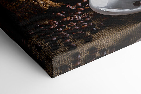 Een kop koffie en een zak koffiebonen Een kop koffie en een zak koffiebonen