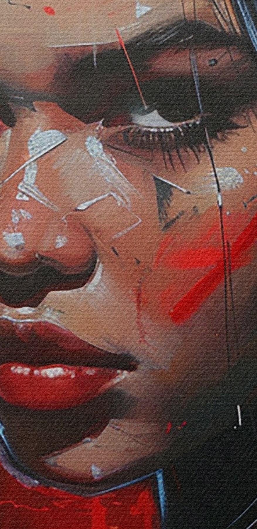 Schilderij van een vrouw met rode verf