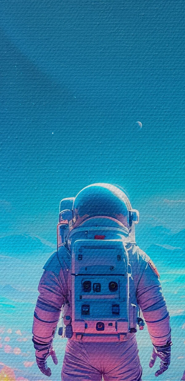 Astronaut loopt in een woestijn Astronaut loopt in een woestijn