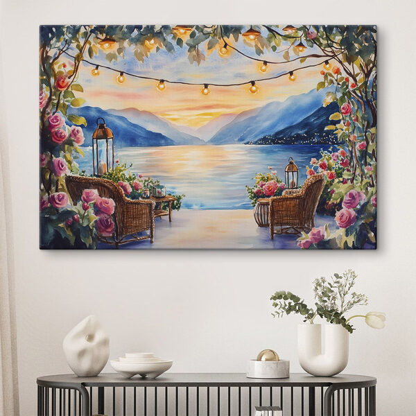 Aquarelverfschilderij van een terras met stoelen en bloemen en lichtjes aan een touwtje Aquarelverfschilderij van een terras met stoelen en bloemen en lichtjes aan een touwtje