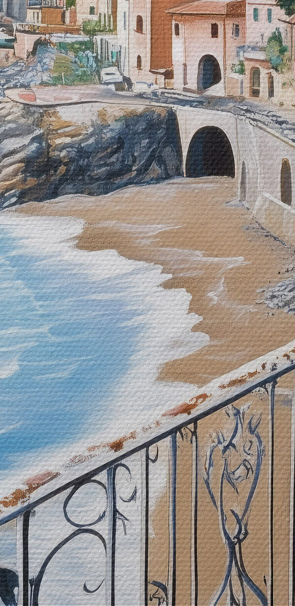 Balkon met uitzicht op een strand en een stad Balkon met uitzicht op een strand en een stad