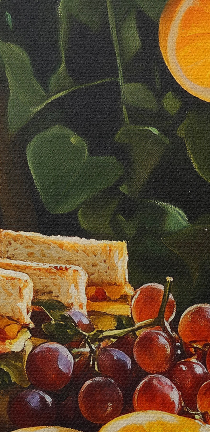 Bord met broodjes en fruit op een tafel Bord met broodjes en fruit op een tafel