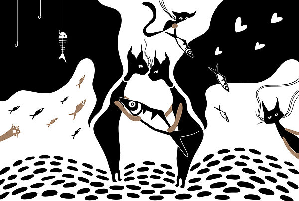 Zwart-witte kat met vis en vis Zwart-witte kat met vis en vis