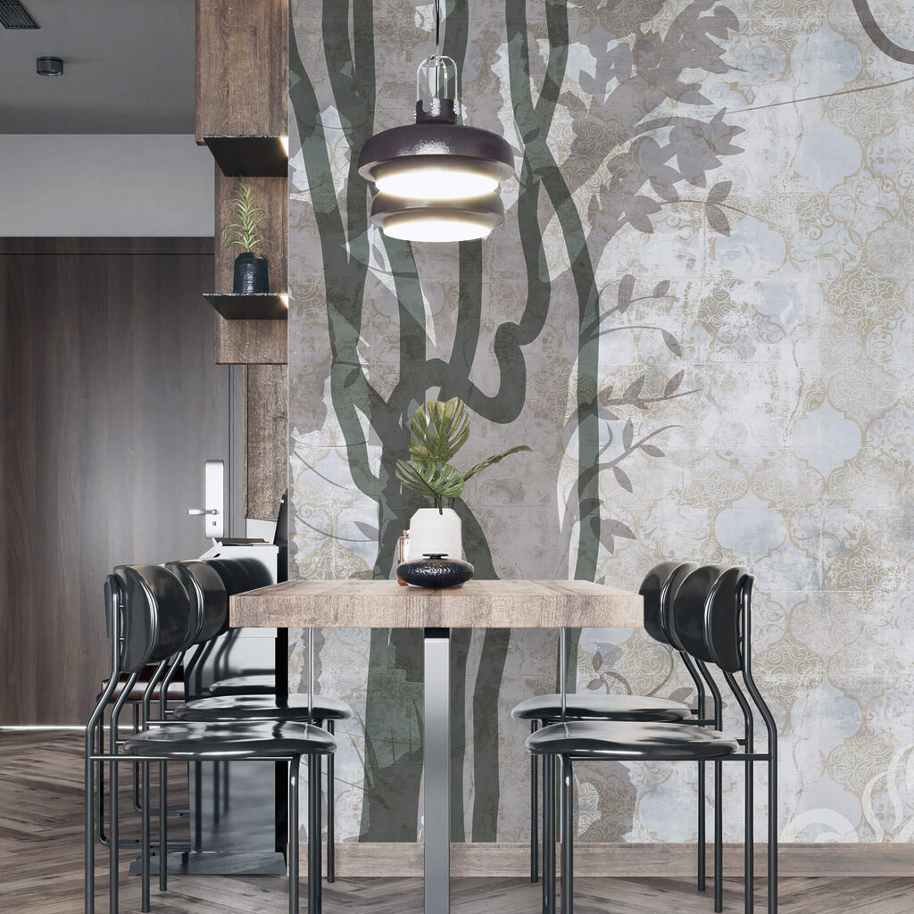 Witte muur met wijnranken en bladeren