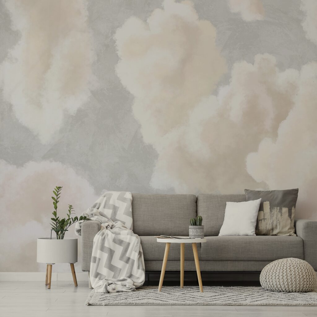 Zachte wolken drijven in een serene lucht