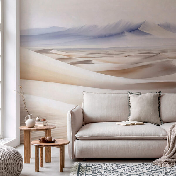 Woestijnlandschap met bergen op de achtergrond Woestijnlandschap met bergen op de achtergrond