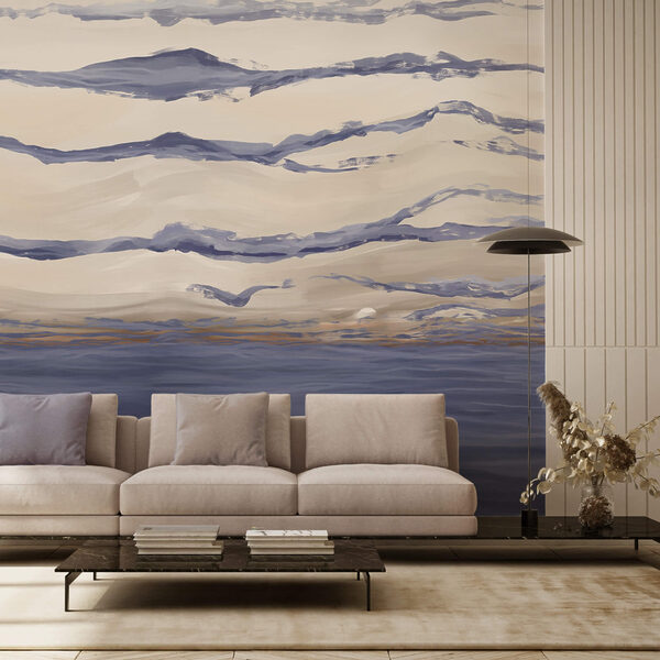 Water met golven en vliegende vogels