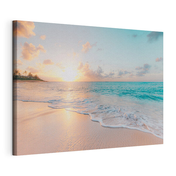 Een strand met golven en een zonsondergang Canvas Schilderijen Een strand met golven en een zonsondergang