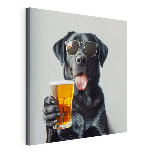 Canvas Schilderijen Hond met zonnebril en glas bier in de hand