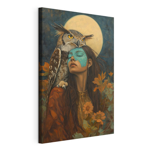 Schilderij van een vrouw met een uil op haar hoofd Canvas Schilderijen Schilderij van een vrouw met een uil op haar hoofd