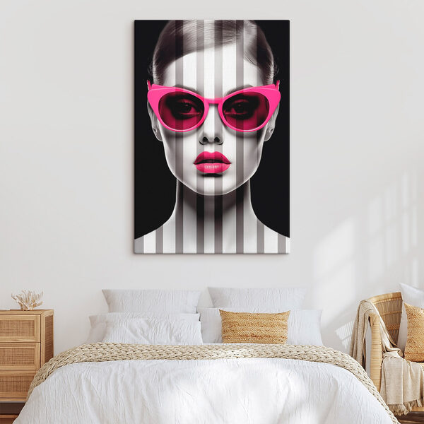 Woman with pink sunglasses