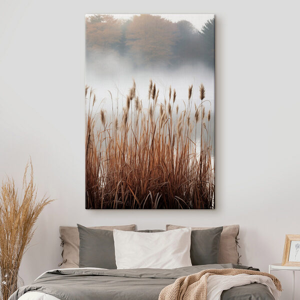Canvas Schilderijen Hoog gras met mist op de achtergrond