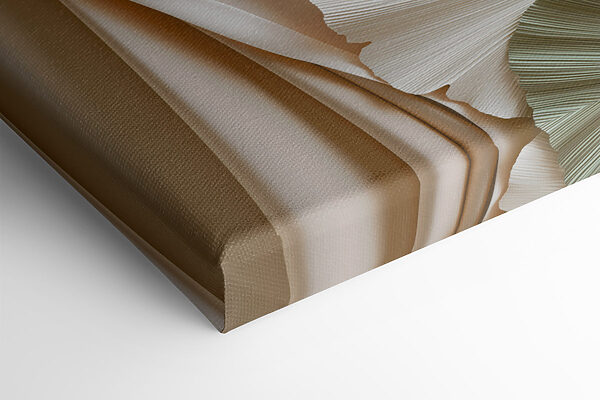Soft folds in soothing earth tones Soft folds in soothing earth tones