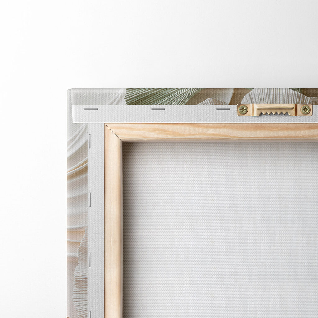 Soft folds in soothing earth tones Soft folds in soothing earth tones