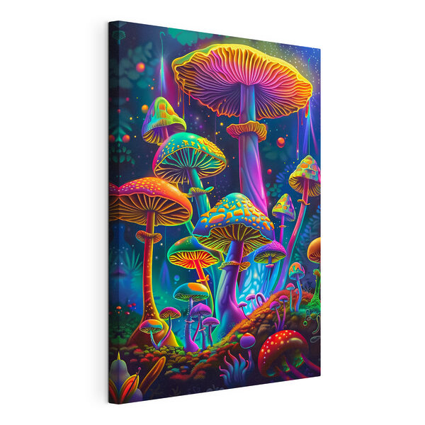 Een kleurrijke paddenstoel in een bos Canvas Schilderijen Een kleurrijke paddenstoel in een bos
