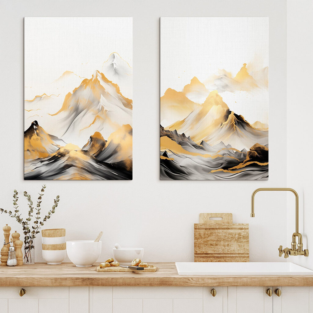 Painting of mountains and waves Painting of mountains and waves