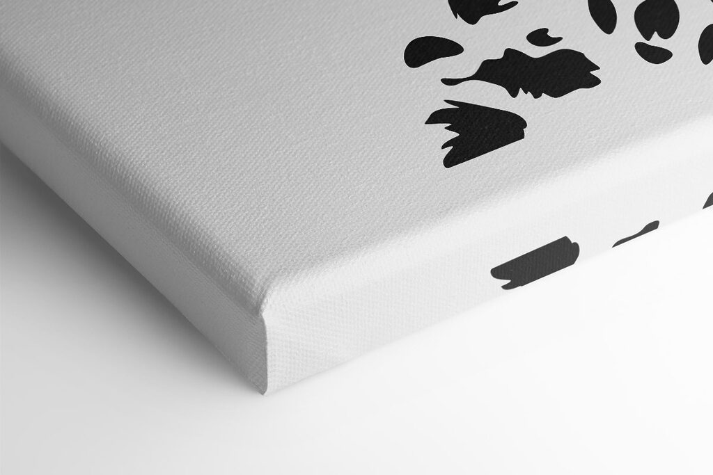 Majestic feline in striking design Majestic feline in striking design