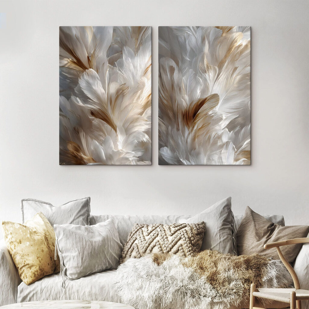 Delicate feathers in soft hues Delicate feathers in soft hues